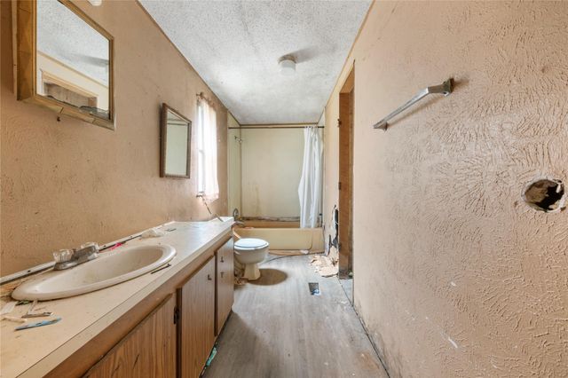 152 Lions Circle, Onalaska, TX 77360