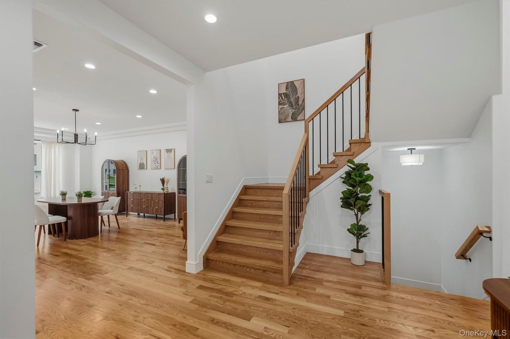 15 Treza Lane 102, Monroe, NY 10950 — photo 4