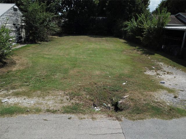 6810 Gainesville Street, Houston, TX 77020
