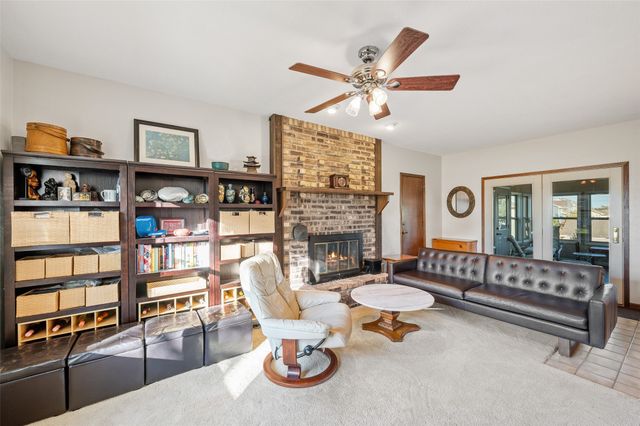 227 S Hickory Boulevard, Pleasant Hill, IA 50327