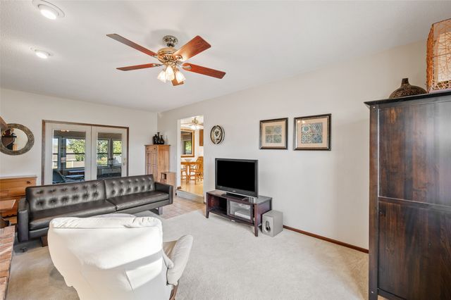 227 S Hickory Boulevard, Pleasant Hill, IA 50327