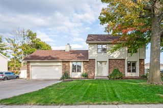 227 S Hickory Boulevard, Pleasant Hill, IA 50327