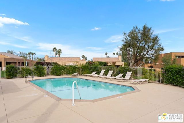 73406 Irontree Drive, Palm Desert, CA 92260