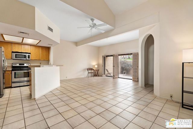 73406 Irontree Drive, Palm Desert, CA 92260