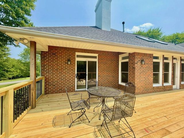 467 Jones Ln, Hendersonville, TN 37075