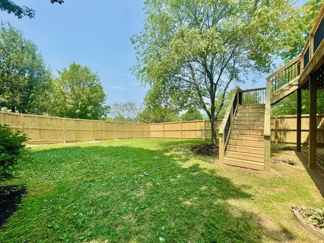 467 Jones Ln, Hendersonville, TN 37075