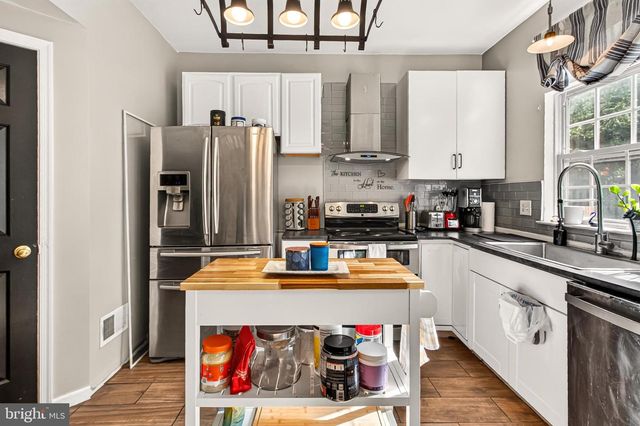 12415 SELKIRK CIR, Bristow, VA 20136