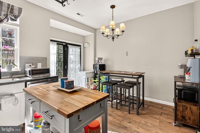 12415 SELKIRK CIR, Bristow, VA 20136