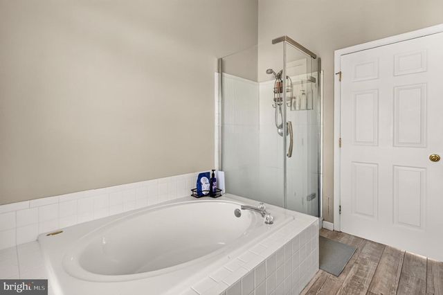 12415 SELKIRK CIR, Bristow, VA 20136
