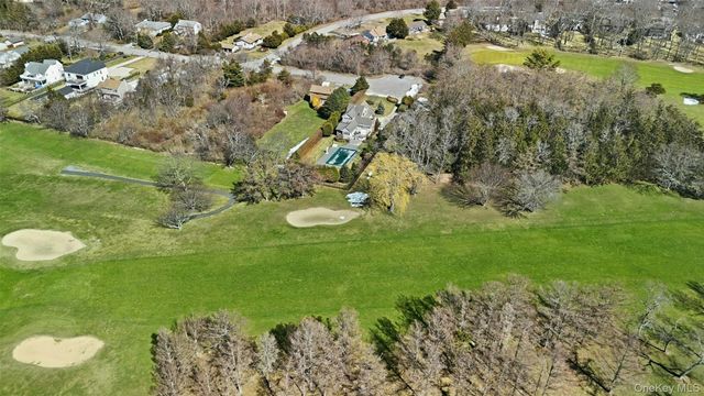 980 The Greenway, East Marion, NY 11939