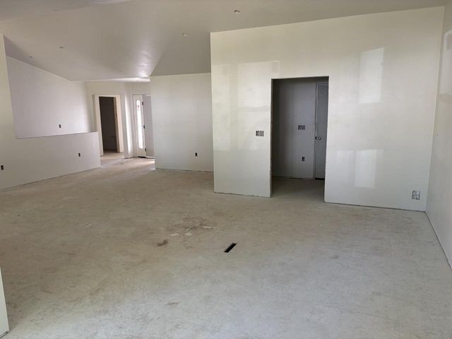 1437 BAUMGART ROAD, Green Bay, WI 54304
