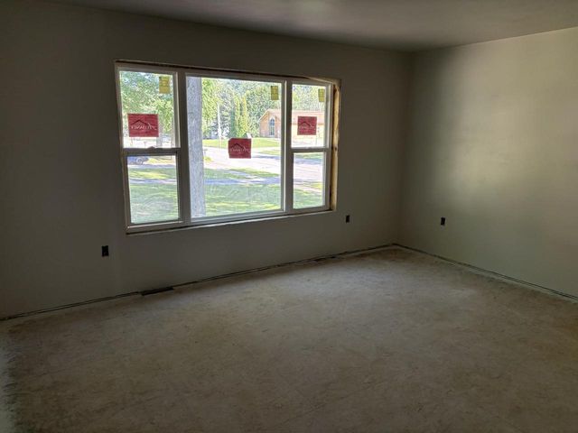 1437 BAUMGART ROAD, Green Bay, WI 54304