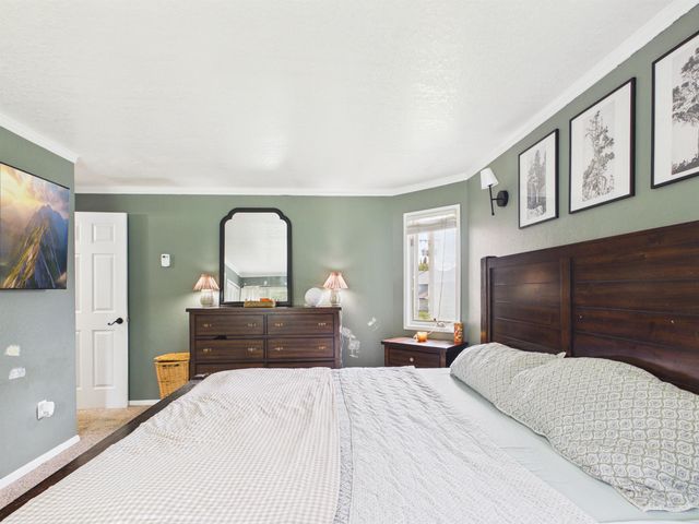433 KIT BOULEVARD, North Pole, AK 99705