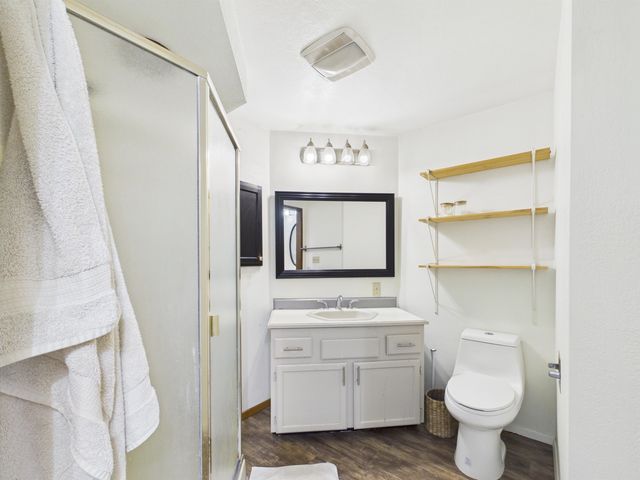 433 KIT BOULEVARD, North Pole, AK 99705