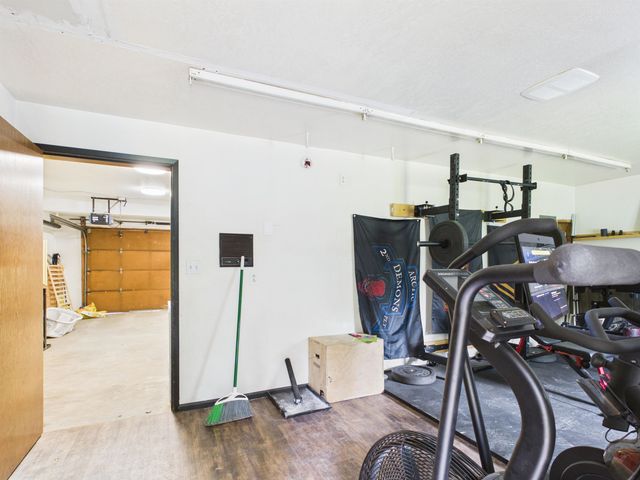 433 KIT BOULEVARD, North Pole, AK 99705