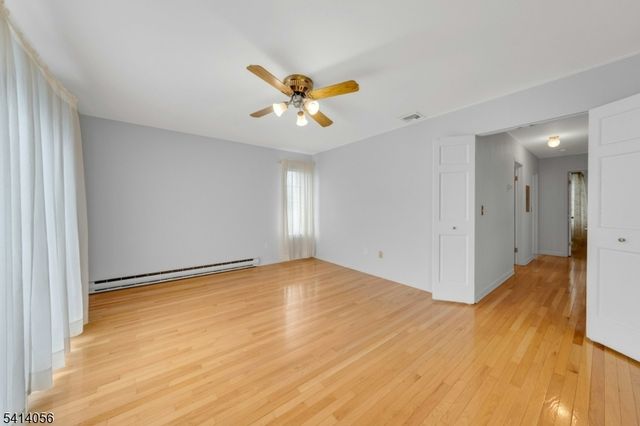66 Village Green Rd Ondo, Bedminster Twp., NJ 07921