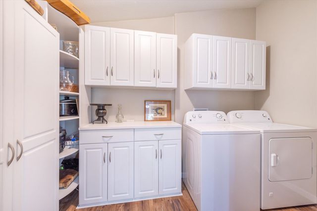 10100 Pioneer Trl Unit 101, Truckee, CA 96161