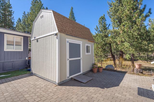10100 Pioneer Trl Unit 101, Truckee, CA 96161