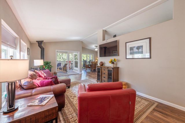 10100 Pioneer Trl Unit 101, Truckee, CA 96161