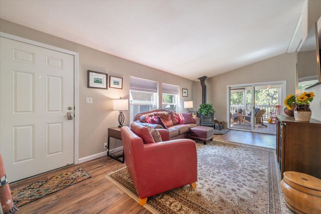 10100 Pioneer Trl Unit 101, Truckee, CA 96161