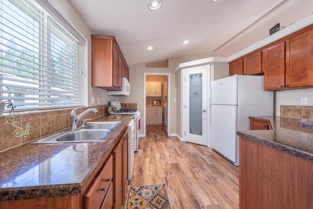 10100 Pioneer Trl Unit 101, Truckee, CA 96161