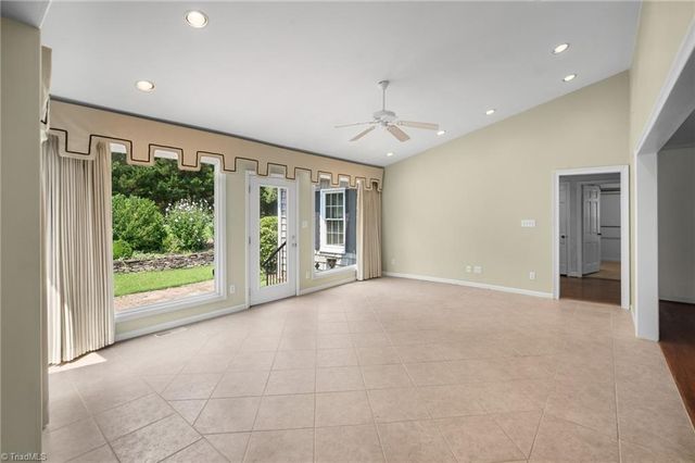 902 Sedgewick Lane, High Point, NC 27262