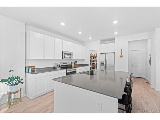 660 S Eldorado Dr, Lafayette, CO 80026