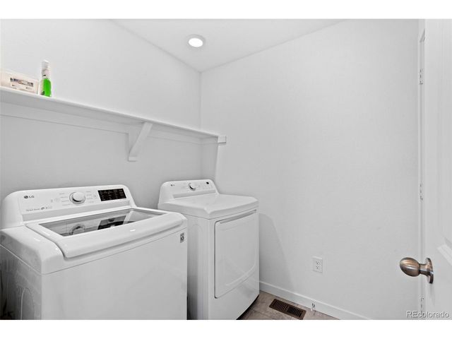 660 S Eldorado Dr, Lafayette, CO 80026