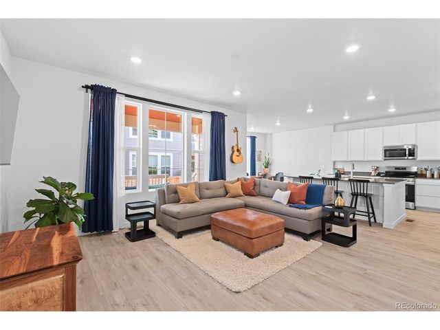 660 S Eldorado Dr, Lafayette, CO 80026