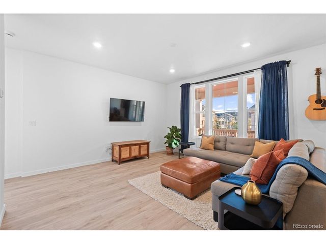 660 S Eldorado Dr, Lafayette, CO 80026