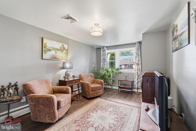 290 PHEASANT RUN, Feasterville Trevose, PA 19053