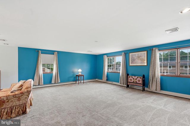 290 PHEASANT RUN, Feasterville Trevose, PA 19053