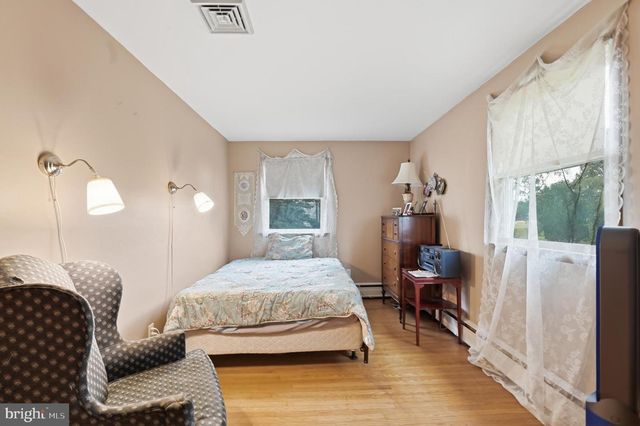 290 PHEASANT RUN, Feasterville Trevose, PA 19053