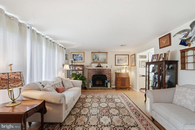 290 PHEASANT RUN, Feasterville Trevose, PA 19053