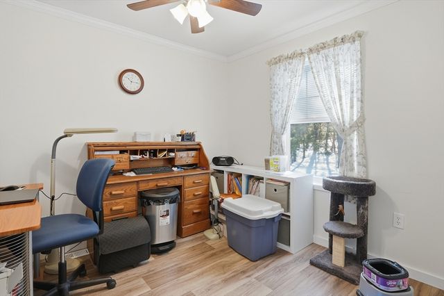 9 Lily Lane, Templeton, MA 01436