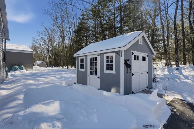 9 Lily Lane, Templeton, MA 01436