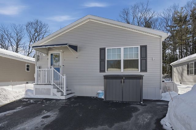 9 Lily Lane, Templeton, MA 01436