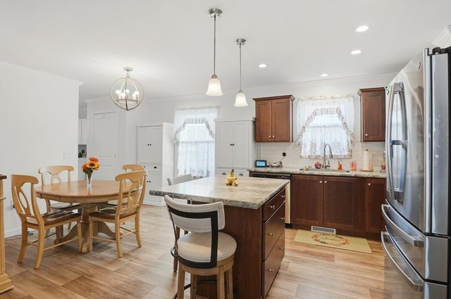 9 Lily Lane, Templeton, MA 01436