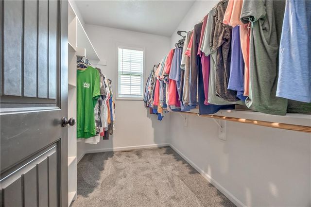 3704 NW 95th Street, Kansas City, MO 64154