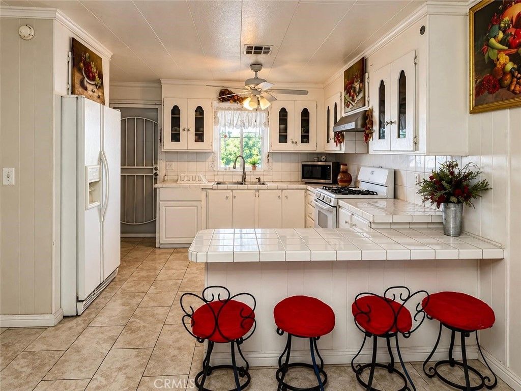 24922 Muirlands Blvd #62, Lake Forest, CA 92630 — photo 4