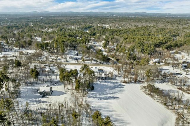 90 High Range Road, Londonderry, NH 03053