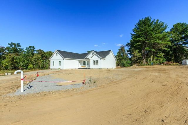 90 High Range Road, Londonderry, NH 03053