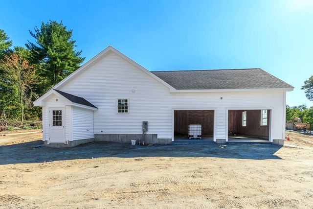 90 High Range Road, Londonderry, NH 03053