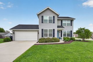 300 Arrowhead Drive, Minooka, IL 60447