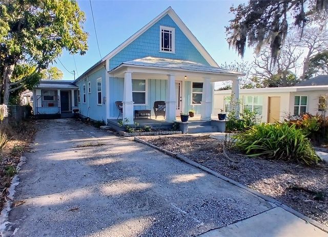 542 DIVISION STREET, Tarpon Springs, FL 34689