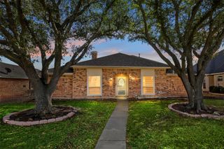 914 Green Canyon Drive, Mesquite, TX 75150