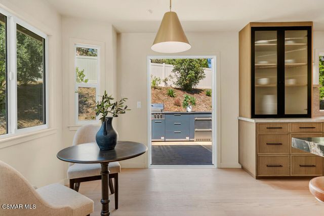 5354 Lewis Road, Agoura Hills, CA 91301