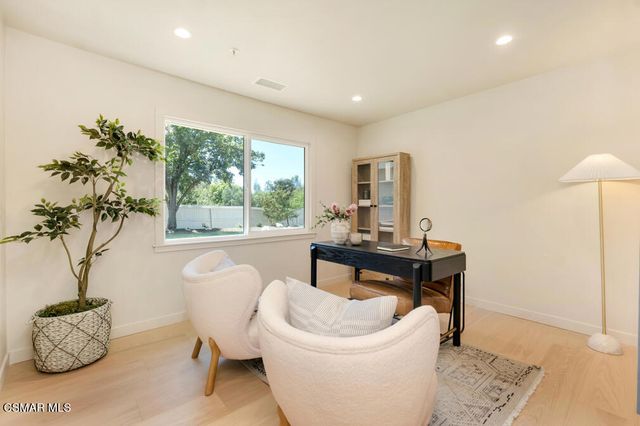 5354 Lewis Road, Agoura Hills, CA 91301