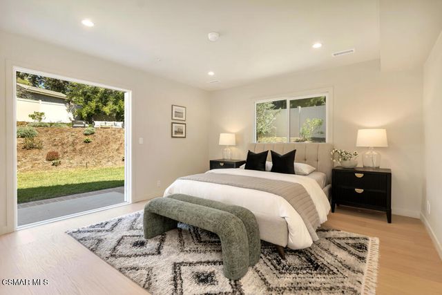 5354 Lewis Road, Agoura Hills, CA 91301