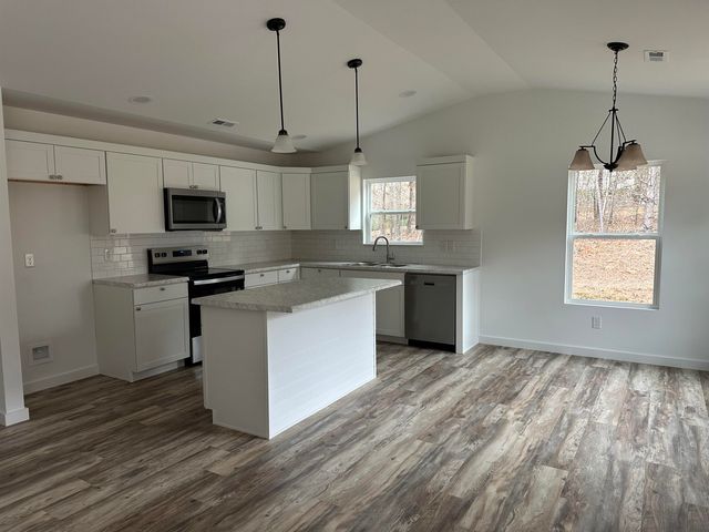 201 Ohio Street, Chesnee, SC 29323